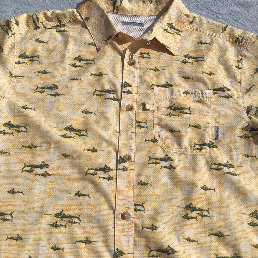 Columbia Men’s Yellow Casual Shirt